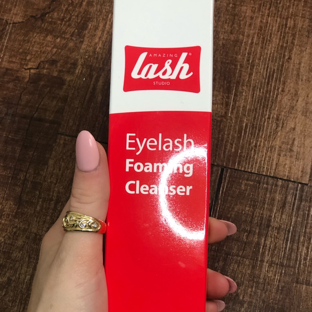 Amazing Lash Cleanser